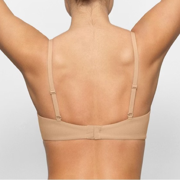 NWT SKIMS Tan Bra 44C - Picture 3 of 8